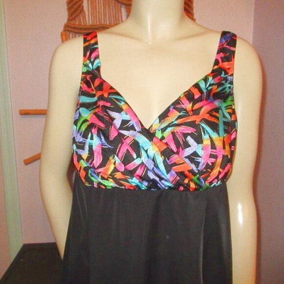 Inches Away Swim Dress Size 14 Rainbow One Piece Tummy Minimizer Slimming NEW - Picture 2 of 12